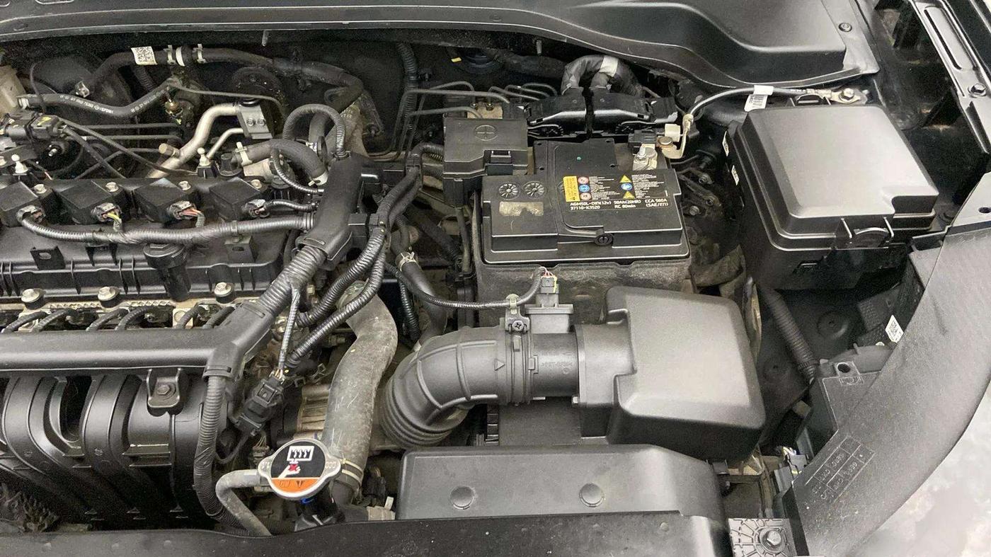 2024 KIA SONET HTK PLUS 1.2 PETROL MT, Petrol, Manual, 32,936 km, Engine View - Left