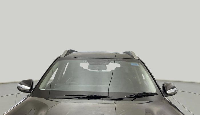 2024 KIA SONET HTK PLUS 1.2 PETROL MT, Petrol, Manual, 32,936 km, Front Windshield