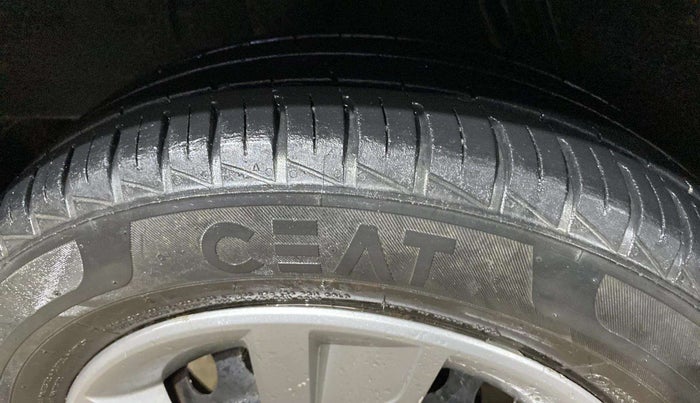 2020 Renault Kwid RXT 1.0 AMT (O), Petrol, Automatic, 58,666 km, Left Front Tyre Tread