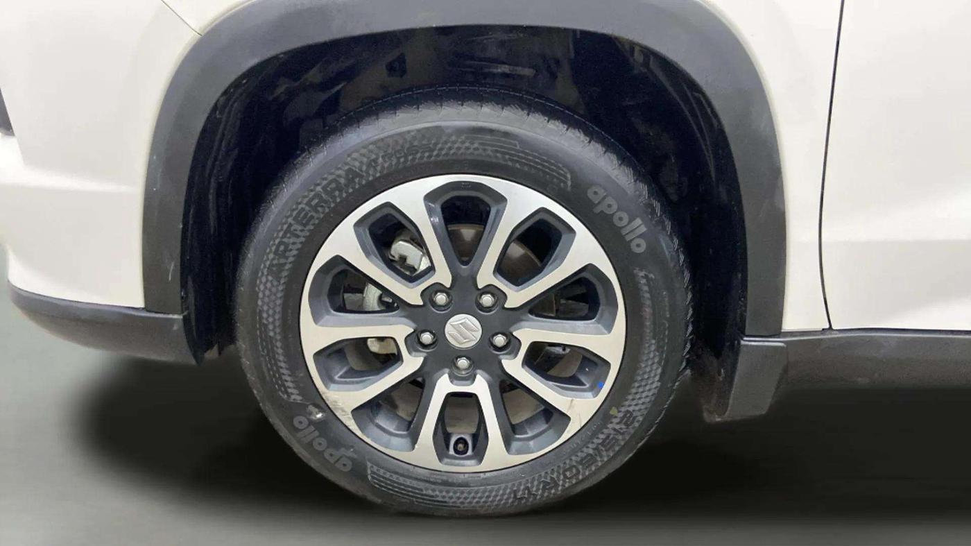 2023 Maruti Grand Vitara DELTA SMART HYBRID, Petrol, Manual, 46,243 km, Left Front Wheel