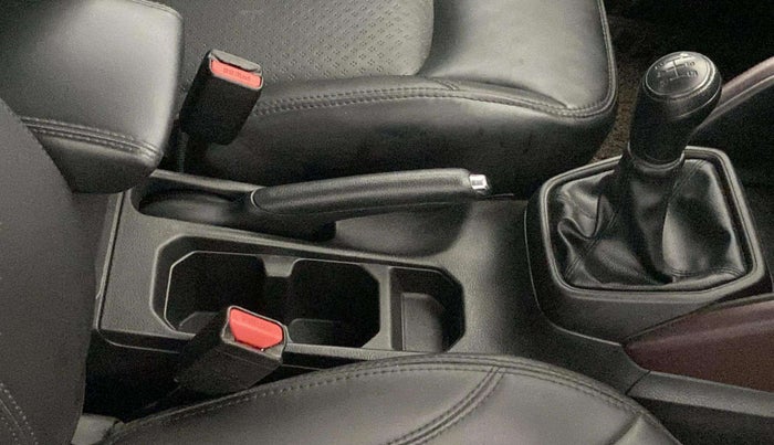 2023 Maruti Grand Vitara DELTA SMART HYBRID, Petrol, Manual, 46,243 km, Gear Lever