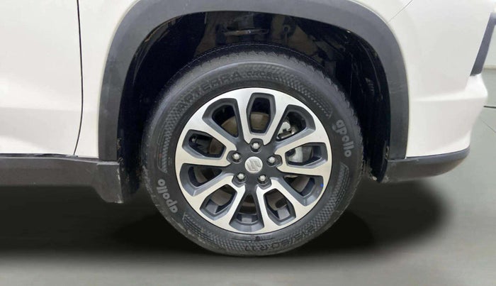 2023 Maruti Grand Vitara DELTA SMART HYBRID, Petrol, Manual, 46,243 km, Right Front Wheel