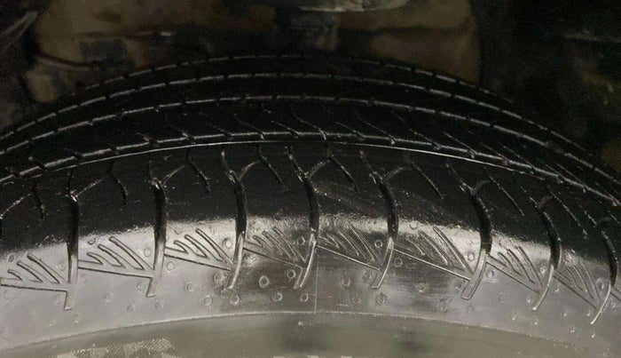 2023 Maruti Grand Vitara DELTA SMART HYBRID, Petrol, Manual, 46,243 km, Left Front Tyre Tread