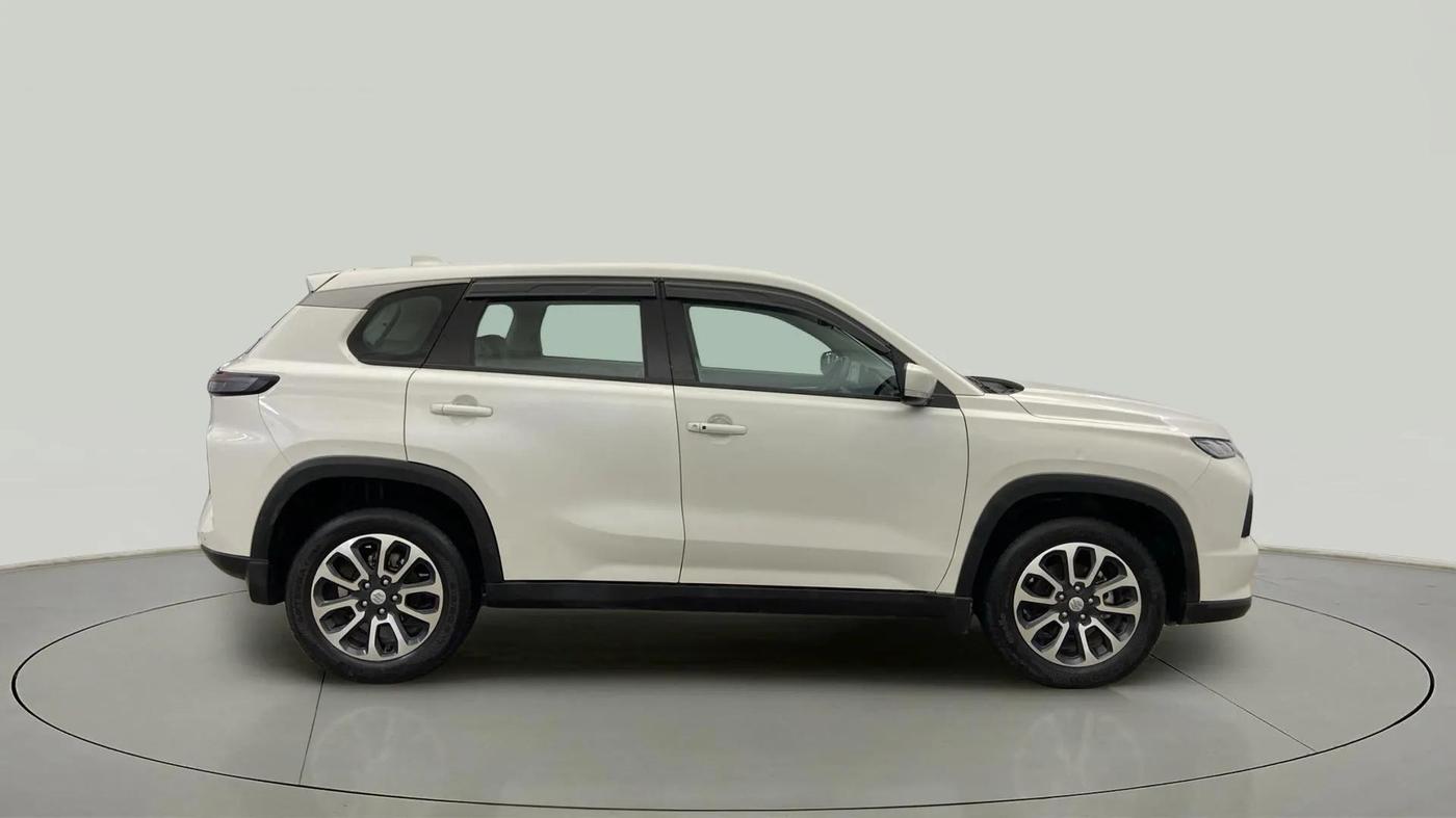 2023 Maruti Grand Vitara DELTA SMART HYBRID, Petrol, Manual, 46,243 km, Right Side View