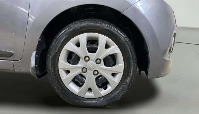 2015 Hyundai Grand i10 MAGNA 1.2 KAPPA VTVT, Petrol, Manual, 29,537 km, Right Front Wheel