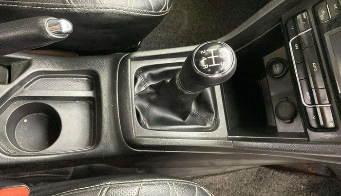 2020 Maruti Vitara Brezza VXI, Petrol, Manual, 33,344 km, Gear Lever