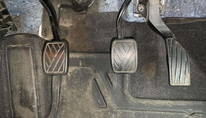 2023 Maruti Grand Vitara ZETA SMART HYBRID, Petrol, Manual, 19,713 km, Pedals