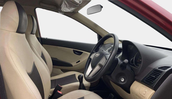 2018 Hyundai Eon 1.0 MAGNA +, Petrol, Manual, 42,148 km, Right Side Front Door Cabin