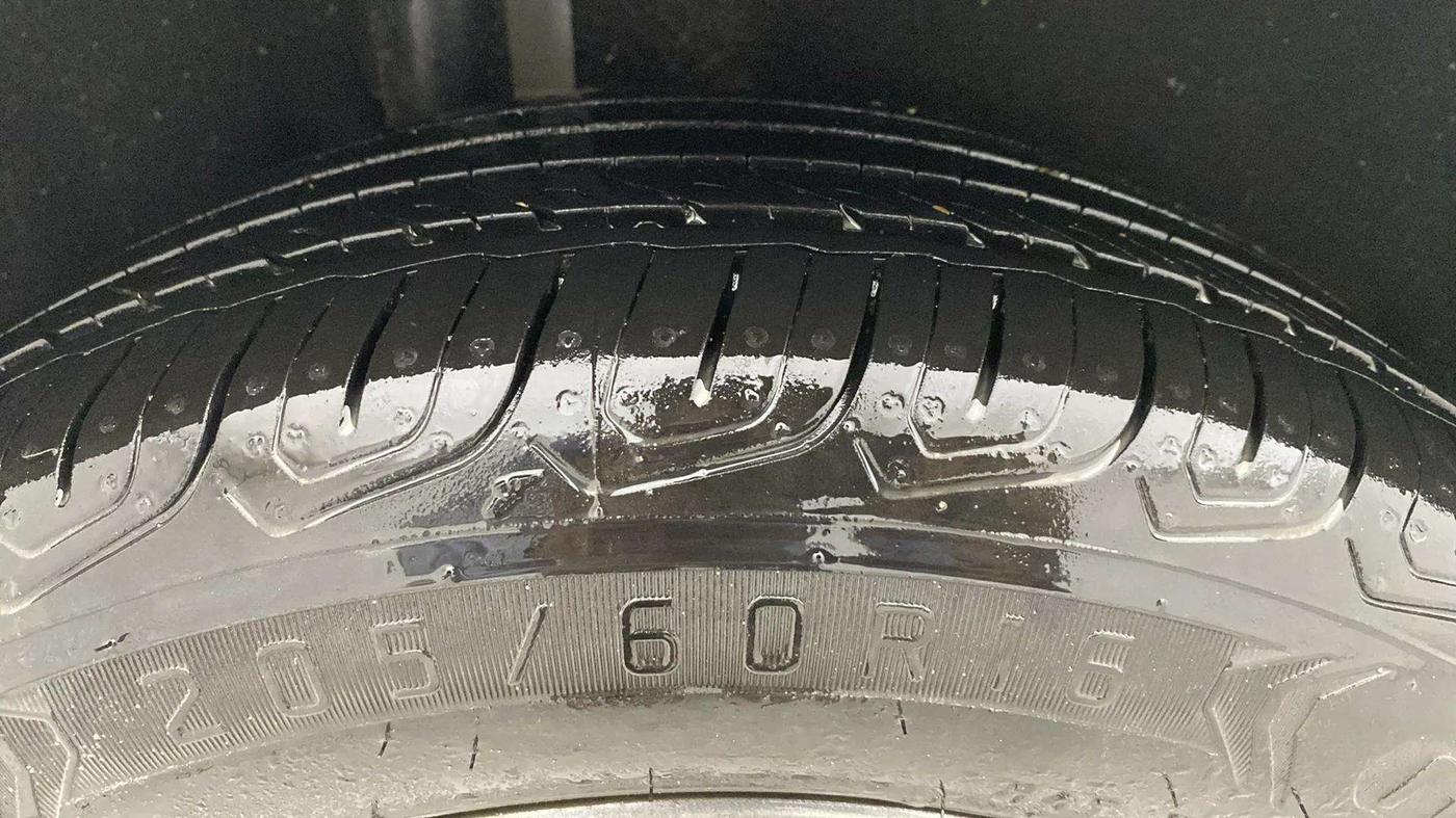 2021 Ford Ecosport TITANIUM 1.5L PETROL, Petrol, Manual, 90,849 km, Right Rear Tyre Tread