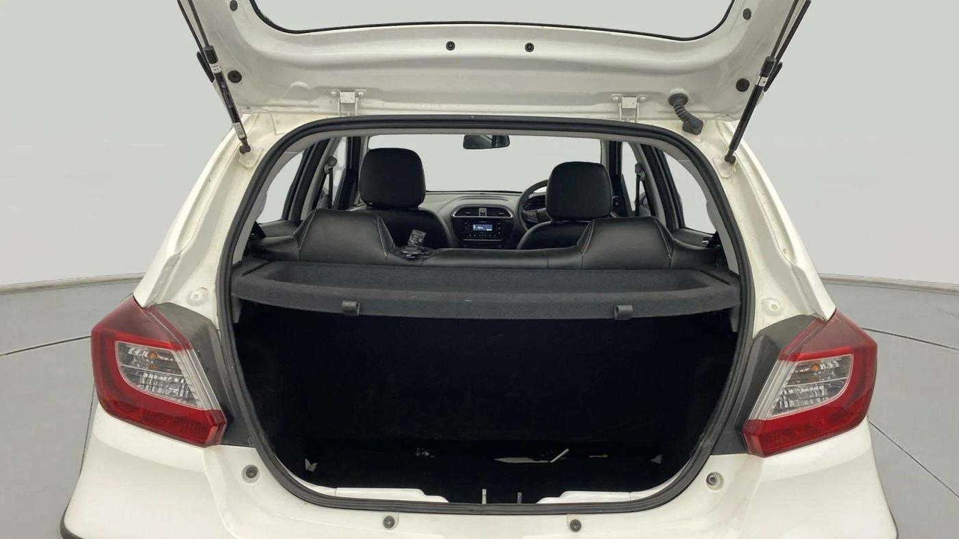 2024 Tata Tiago XT PETROL, Petrol, Manual, 13,798 km, Boot Open Zoomed View