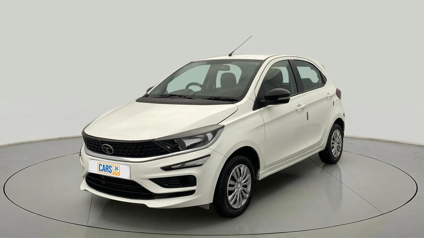 2024 Tata Tiago XT PETROL, Petrol, Manual, 13,798 km, Left Front Diagonal
