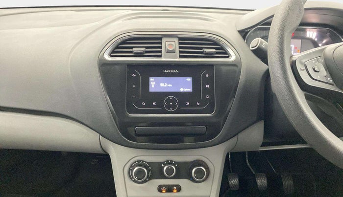 2024 Tata Tiago XT PETROL, Petrol, Manual, 13,798 km, Air Conditioner