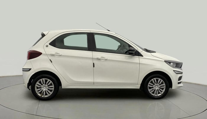2024 Tata Tiago XT PETROL, Petrol, Manual, 13,798 km, Right Side View