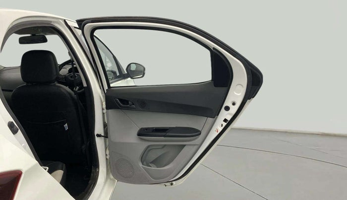 2024 Tata Tiago XT PETROL, Petrol, Manual, 13,798 km, RHS Rear Door
