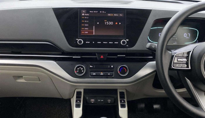 2022 KIA CARENS PRESTIGE 1.4 PETROL 7 STR, Petrol, Manual, 29,882 km, Air Conditioner