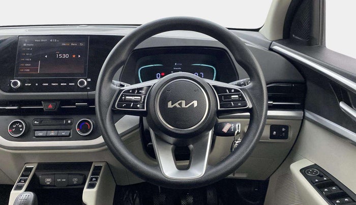 2022 KIA CARENS PRESTIGE 1.4 PETROL 7 STR, Petrol, Manual, 29,882 km, Steering Wheel Close Up