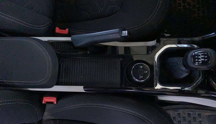 2022 Tata NEXON XZ PLUS (HS) PETROL, Petrol, Manual, 31,481 km, Gear Lever