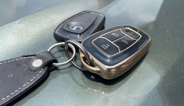 2022 Tata NEXON XZ PLUS (HS) PETROL, Petrol, Manual, 31,481 km, Key Close Up