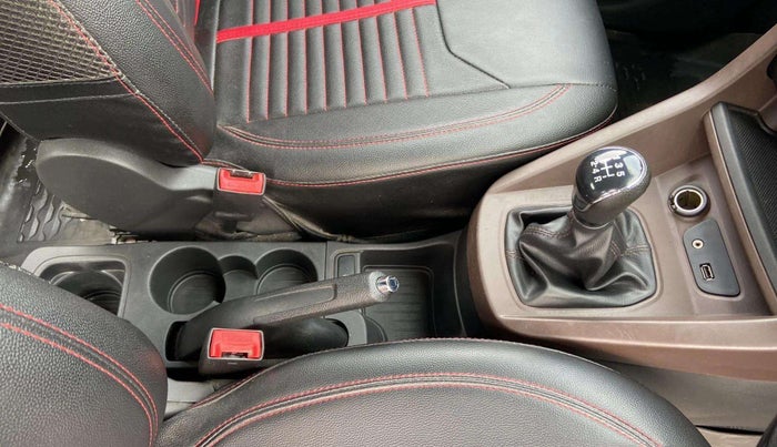 2019 Ford FREESTYLE TITANIUM 1.2 PETROL, Petrol, Manual, 50,401 km, Gear Lever