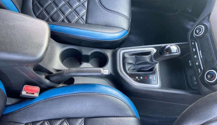 2016 Hyundai Creta SX PLUS AT 1.6 PETROL, Petrol, Automatic, 1,05,222 km, Gear Lever