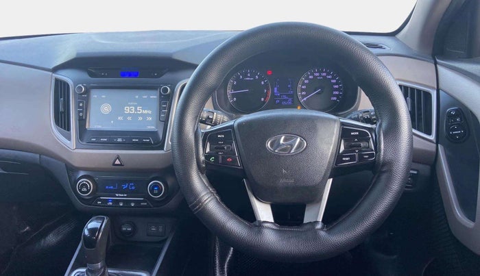 2016 Hyundai Creta SX PLUS AT 1.6 PETROL, Petrol, Automatic, 1,05,222 km, Steering Wheel Close Up
