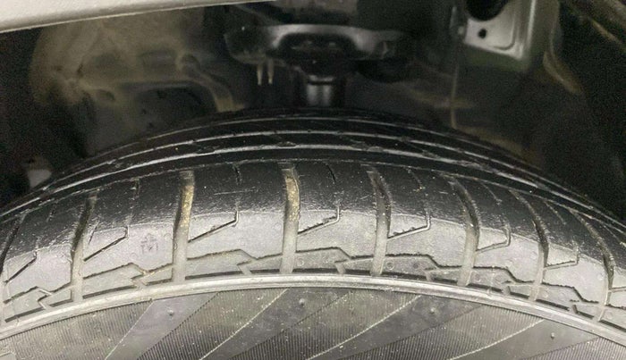 2024 Hyundai Creta SX 1.5 PETROL, Petrol, Manual, 32,476 km, Left Front Tyre Tread