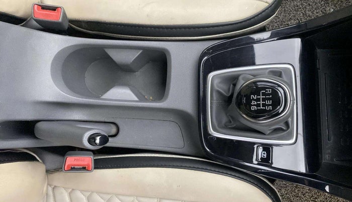 2024 Hyundai Creta SX 1.5 PETROL, Petrol, Manual, 32,476 km, Gear Lever