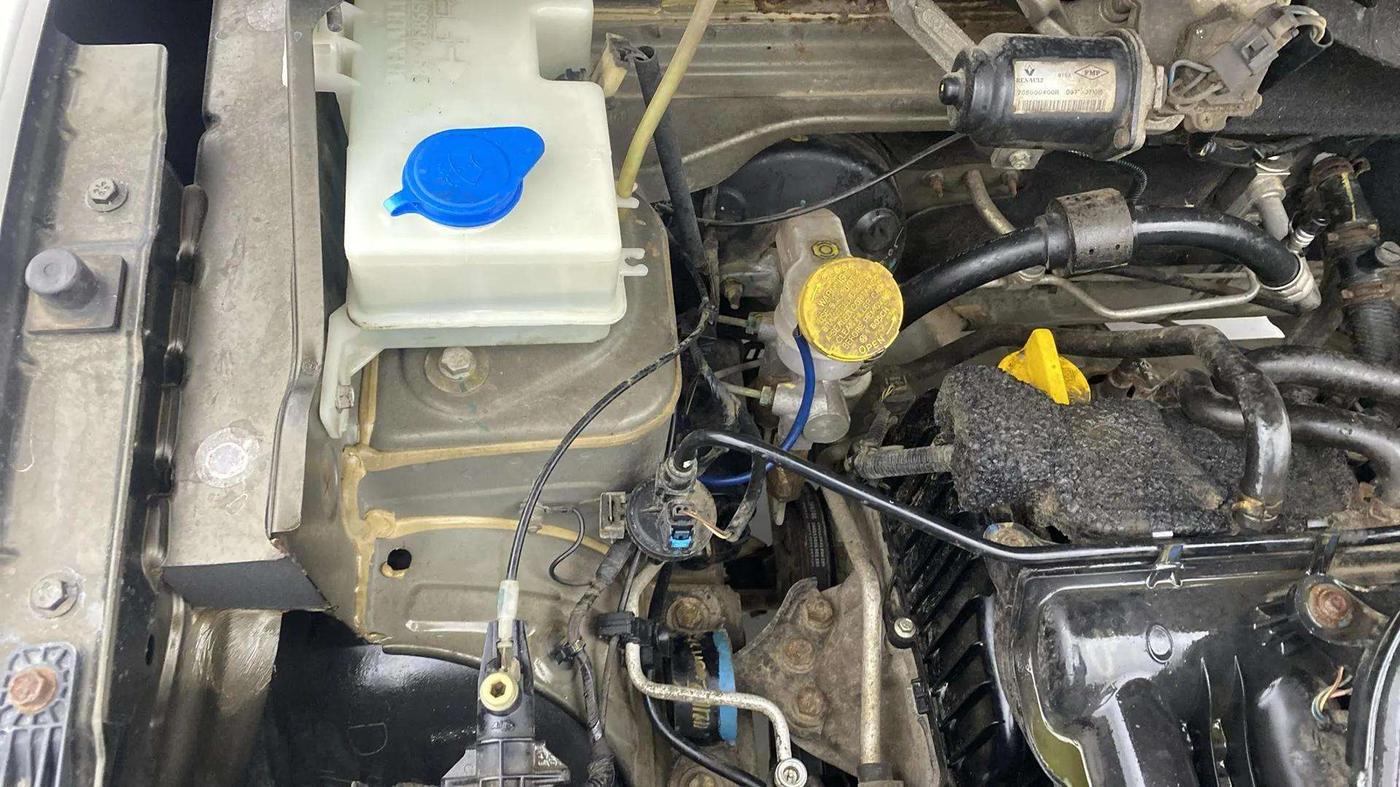 2015 Renault Kwid RXL, Petrol, Manual, 42,211 km, Engine View - Right