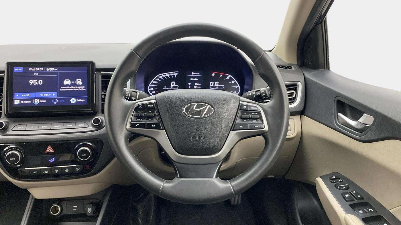 2021 Hyundai Verna SX 1.5 VTVT, Petrol, Manual, 38,235 km, Steering Wheel Close Up