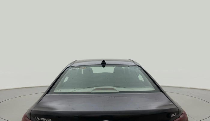 2021 Hyundai Verna SX 1.5 VTVT, Petrol, Manual, 38,235 km, Rear Windshield