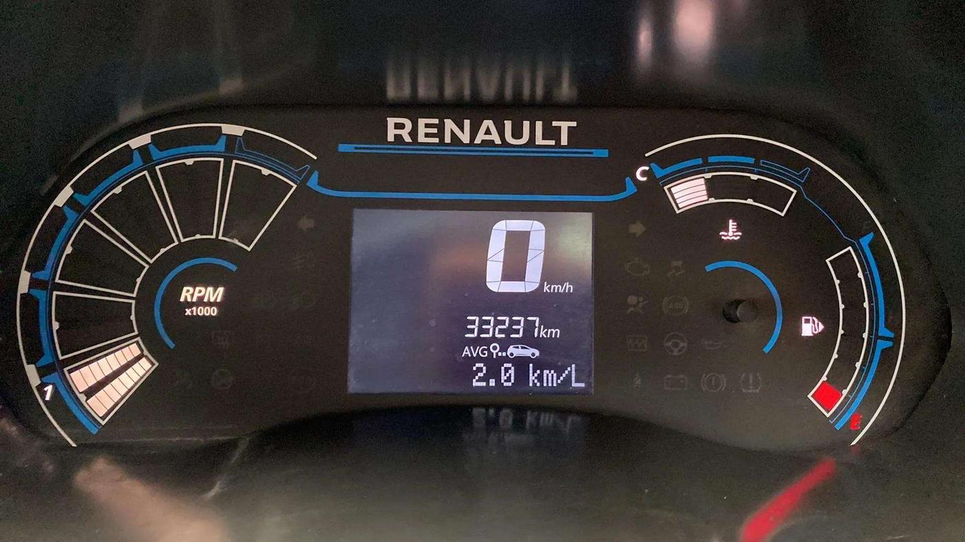 2020 Renault TRIBER RXZ, Petrol, Manual, 33,233 km, Odometer Image