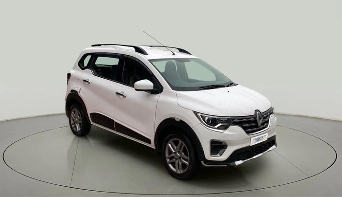 2020 Renault TRIBER RXZ, Petrol, Manual, 33,233 km, Right Front Diagonal