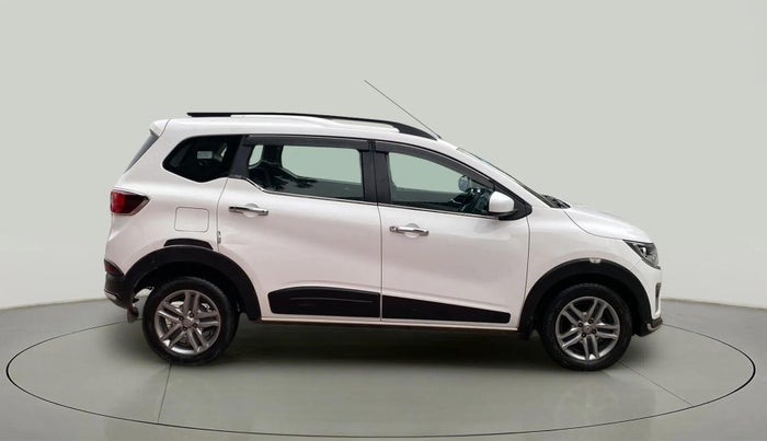 2020 Renault TRIBER RXZ, Petrol, Manual, 33,233 km, Right Side View