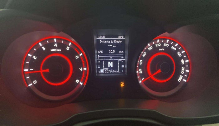 2019 Mahindra XUV300 W8 1.2 PETROL, Petrol, Manual, 1,07,966 km, Odometer Image