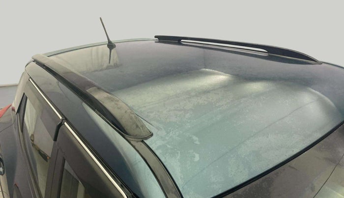 2019 Mahindra XUV300 W8 1.2 PETROL, Petrol, Manual, 1,07,966 km, Roof