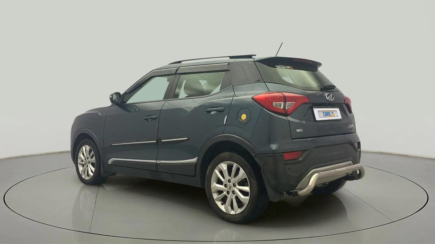 2019 Mahindra XUV300 W8 1.2 PETROL, Petrol, Manual, 1,08,001 km, Left Back Diagonal