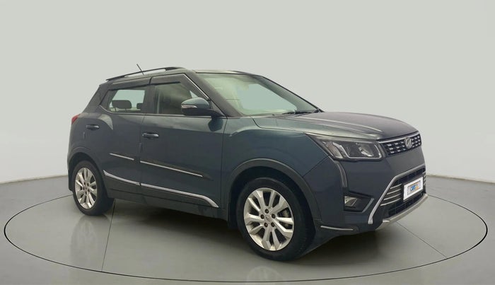2019 Mahindra XUV300 W8 1.2 PETROL, Petrol, Manual, 1,07,966 km, Right Front Diagonal