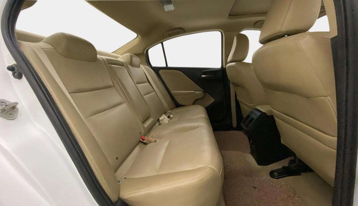 2016 Honda City 1.5L I-VTEC VX CVT, CNG, Automatic, 46,487 km, Right Side Rear Door Cabin