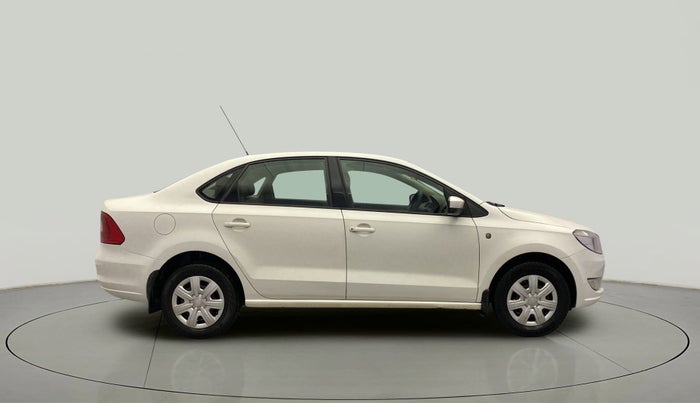 2012 Skoda Rapid AMBITION 1.6 MPI MT, Petrol, Manual, 75,926 km, Right Side View