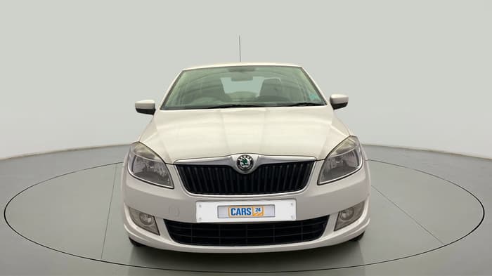 2012 Skoda Rapid AMBITION 1.6 MPI MT, Petrol, Manual, 75,926 km, Front