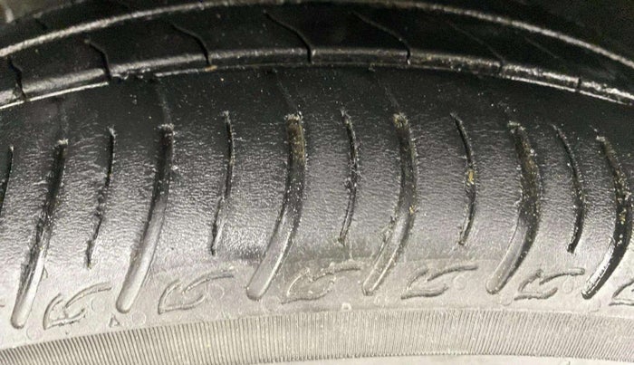 2023 Tata Tiago XT PETROL, Petrol, Manual, 29,215 km, Left Rear Tyre Tread
