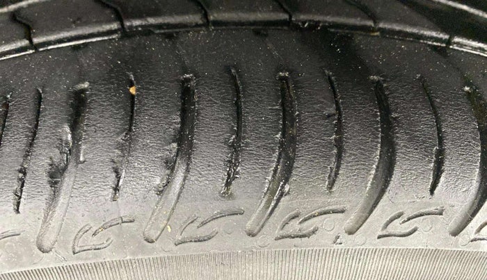 2023 Tata Tiago XT PETROL, Petrol, Manual, 29,215 km, Left Front Tyre Tread
