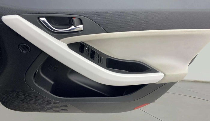 2024 Tata NEXON CREATIVE+ DCA 1.2 PETROL, Petrol, Automatic, 4,279 km, Driver Side Door Panels Control