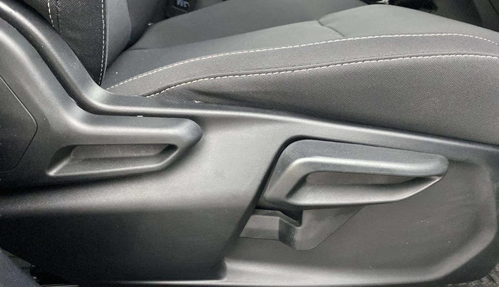 2024 Tata NEXON CREATIVE+ DCA 1.2 PETROL, Petrol, Automatic, 4,279 km, Driver Side Adjustment Panel