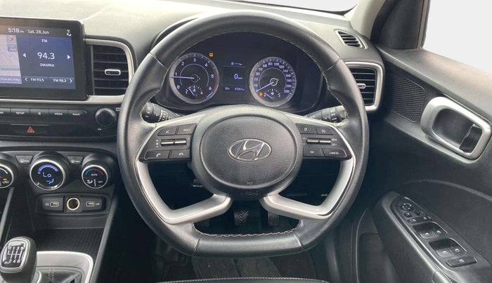 2021 Hyundai VENUE SX (O) 1.5 CRDI, Diesel, Manual, 81,364 km, Steering Wheel Close Up