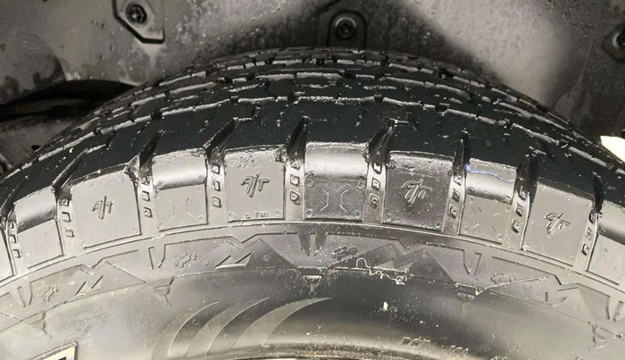 2022 Mahindra Thar LX PETROL HT 4WD AT, Petrol, Automatic, 37,637 km, Left Rear Tyre Tread