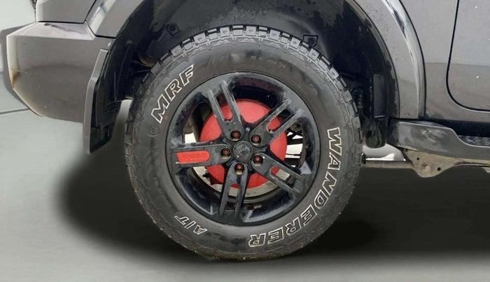2022 Mahindra Thar LX PETROL HT 4WD AT, Petrol, Automatic, 37,637 km, Right Rear Wheel