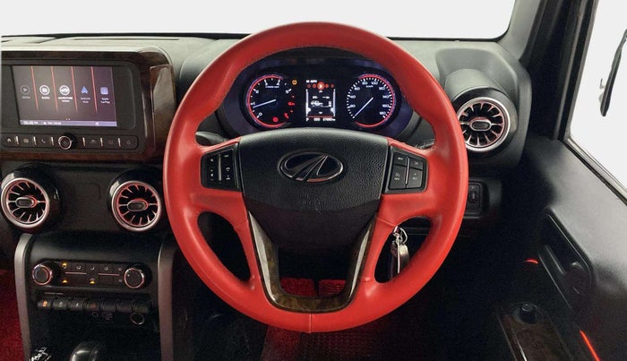 2022 Mahindra Thar LX PETROL HT 4WD AT, Petrol, Automatic, 37,637 km, Steering Wheel Close Up