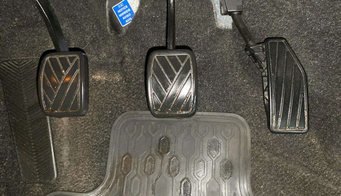 2019 Maruti Baleno ZETA PETROL 1.2, Petrol, Manual, 48,249 km, Pedals