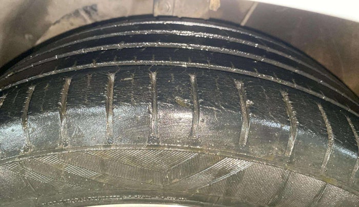2019 Maruti Baleno ZETA PETROL 1.2, Petrol, Manual, 48,249 km, Left Rear Tyre Tread